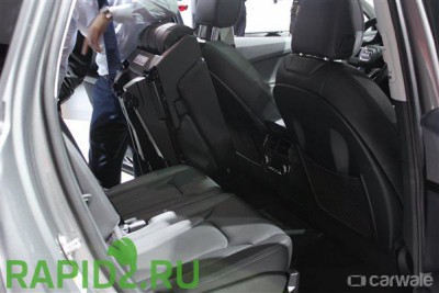 Audi-Q7-Rear-Seat-Space-49978.jpg