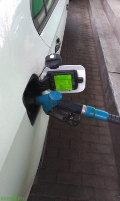 крышка бензобака шкода рапид.jpg