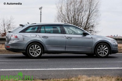 skoda-superb-combi-006_0.jpg